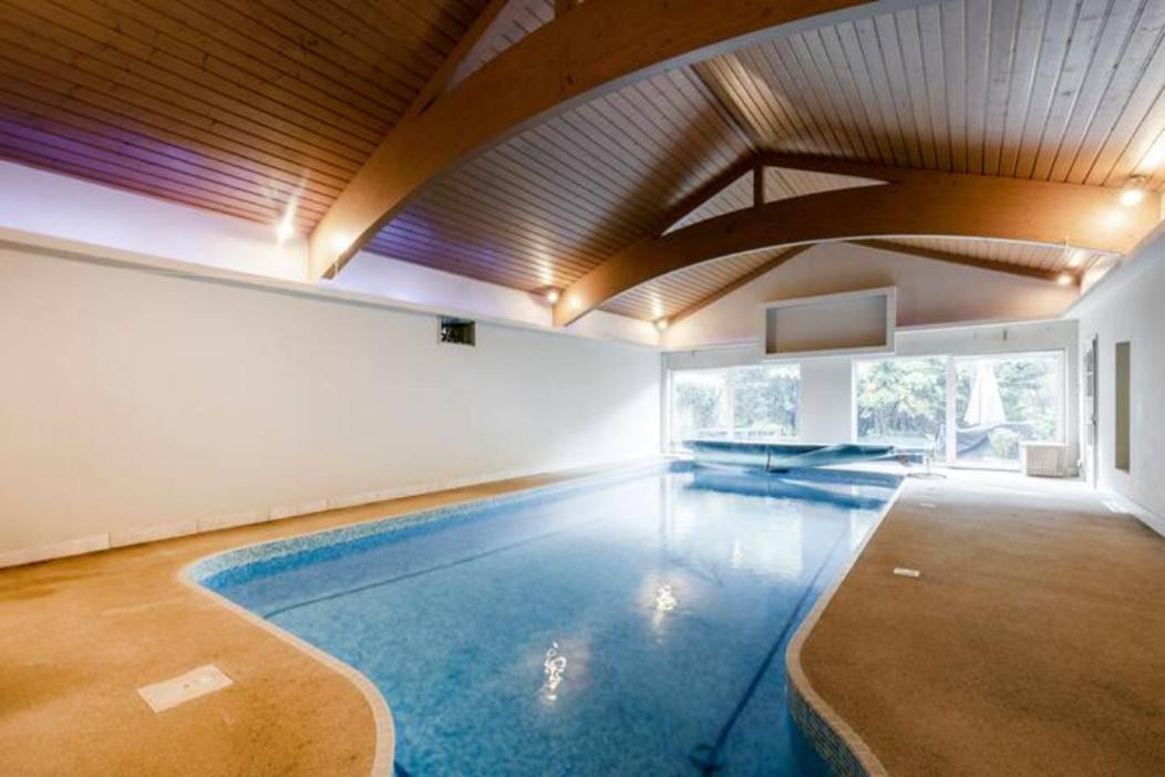 Coach House Villa Woking Ngoại thất bức ảnh